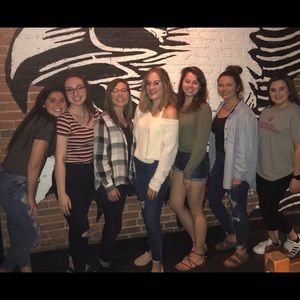 Meet your Posher, Gina